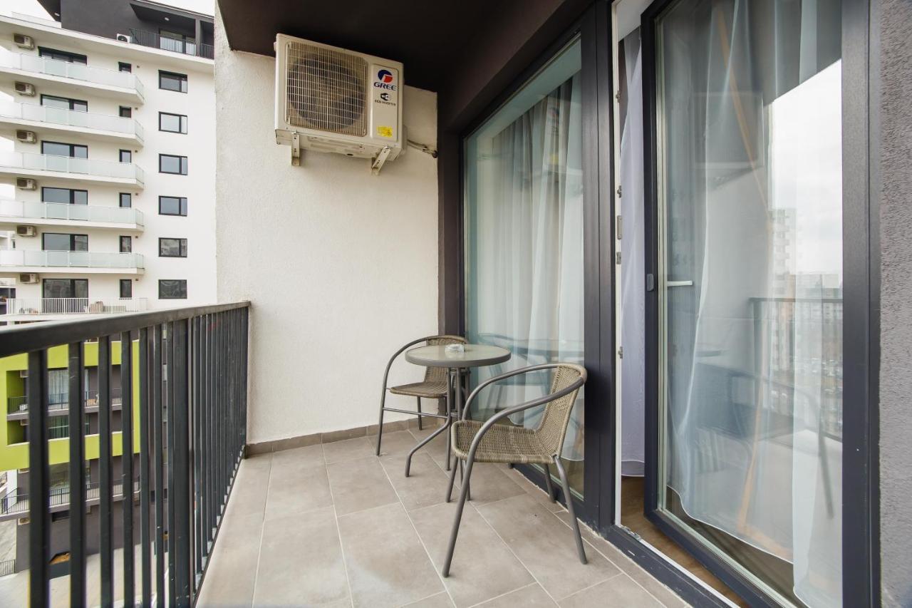 Trio Orange Apartment Oradea Exterior foto